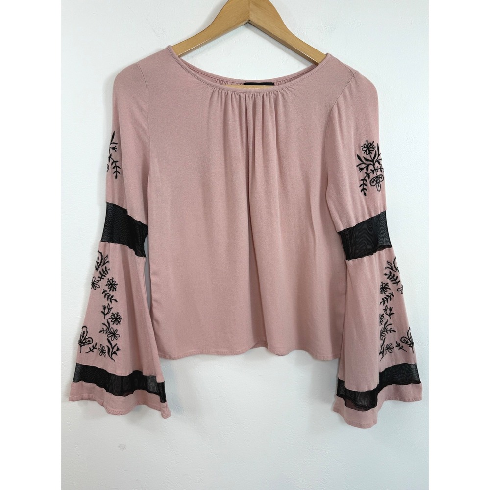 Miss Me Bell Sleeve Embroidered Blouse Top Pink Boho Romantic Fairycore Small
